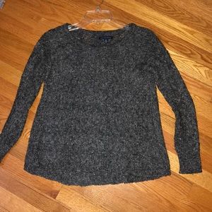 AMERICAN EAGLE SWEATER